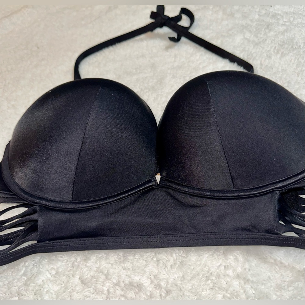 Victoriaβs Secret size 34D push-up, black swimsuit top. Perfect conditionπ€ - Picture 9 of 10